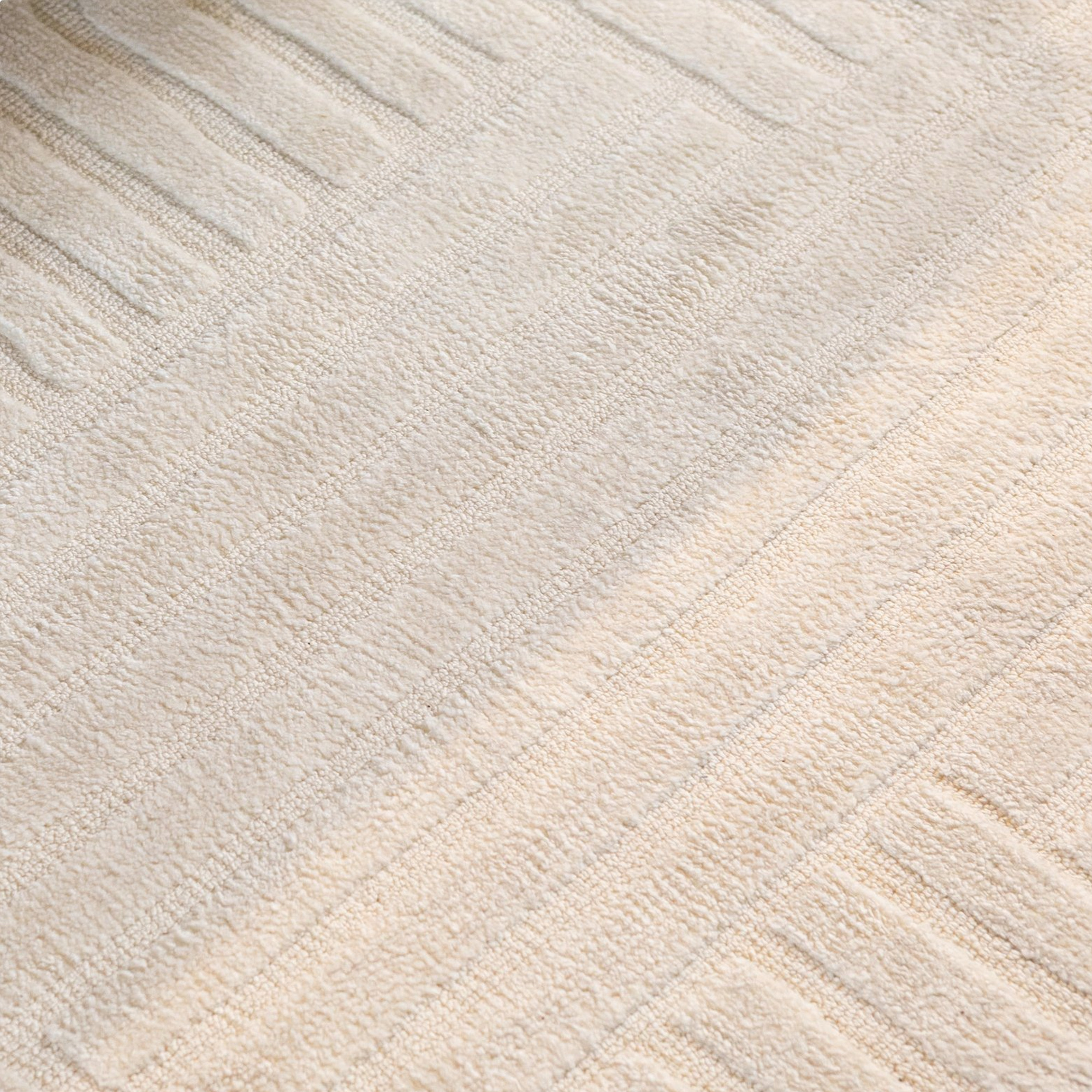 Misato Rug made with Cream Polyester in 8x10 feet - image 4